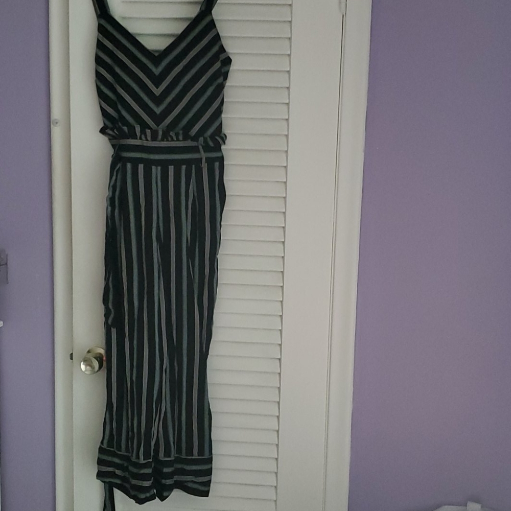 PRICE DRP Offer: 20$ Stripe like romper.